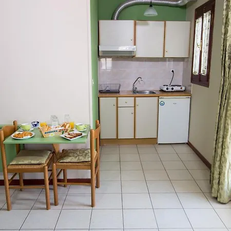 Aparthotel Filoxenia 3*